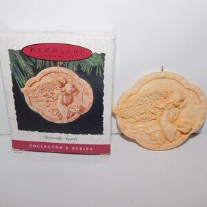 VTG 1993 Hallmark Collectors Series Heavenly Angles #3 Christmas Tree Ornament